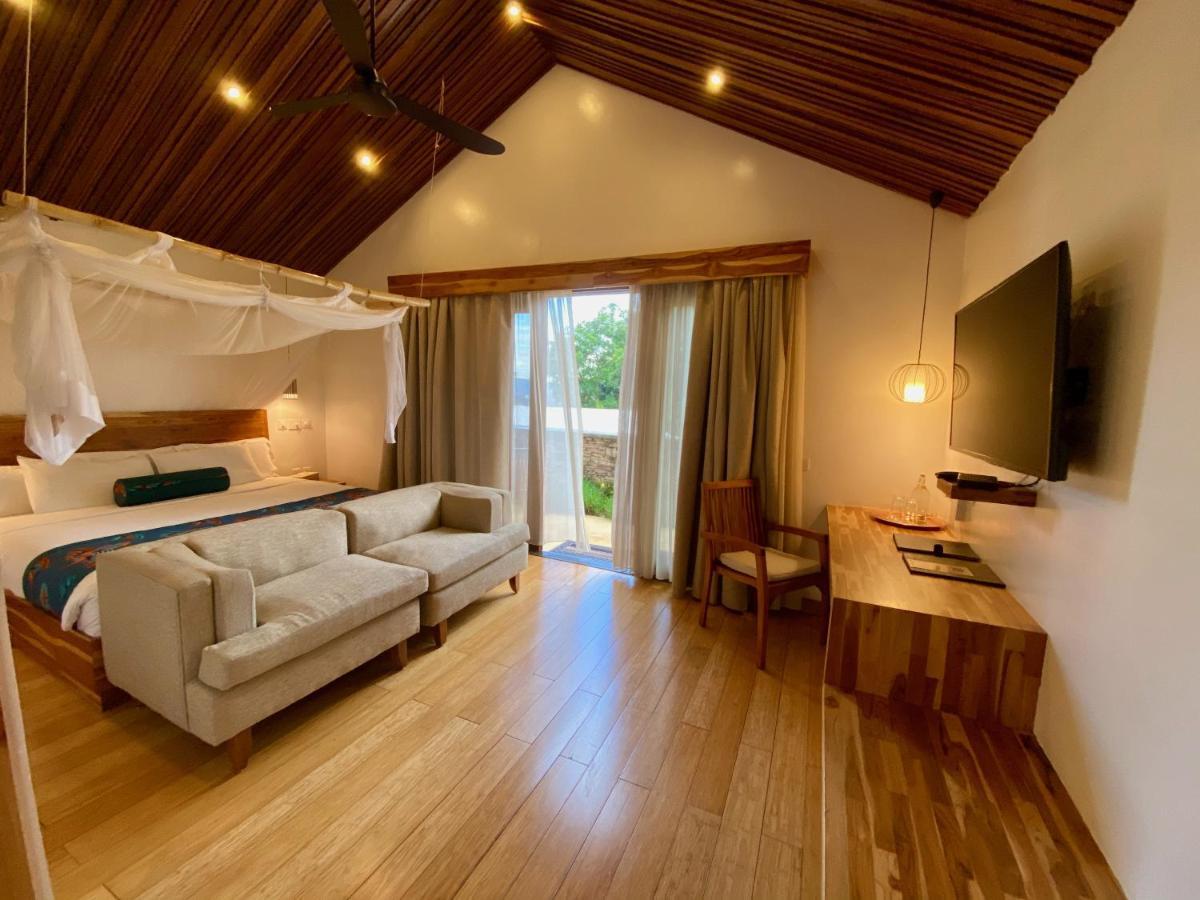 The Retreat Hotel Kigali Exterior photo